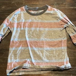 Toddler boys long sleeve shirt (hardly worn)